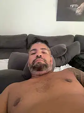 amateur nude online Adgato