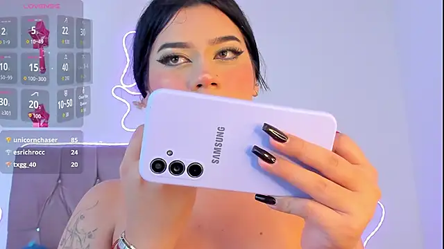 Ashley_piinkk_ webcam