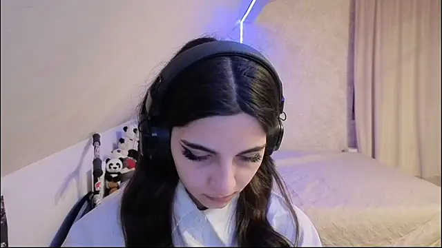 Blissmissataeses webcam