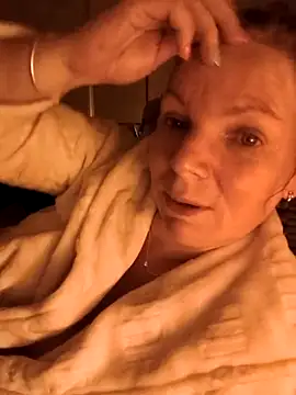 l4dyc4pricorn76's live cam