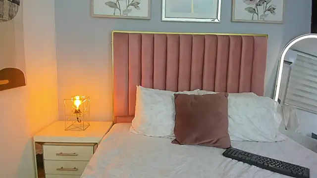 MarianaScott_ webcam