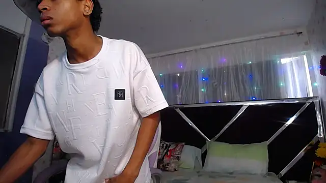 Santy_bigcock_01 webcam