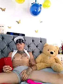 ANDRES_URRIETA webcam