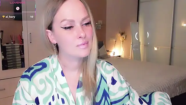 libby_nora - Libby_Nora's free webcam - UK Sex Cams