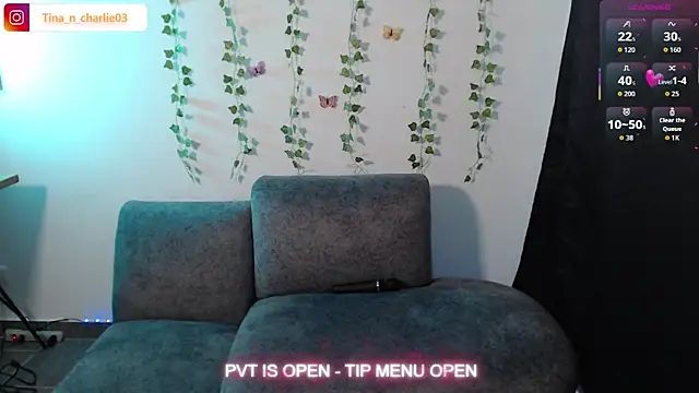 Tina_4_Charlie webcam