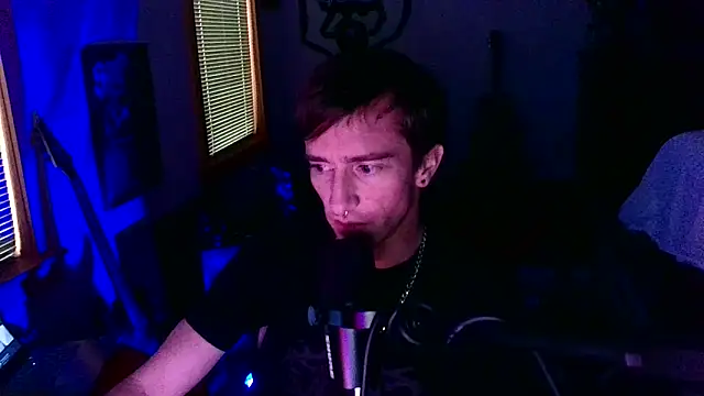 LEVIATHANX666 webcam