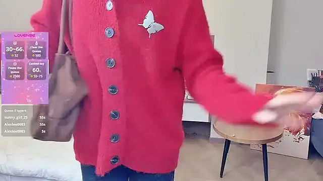 美女-ruoruo-在线直播