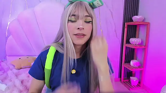 AliiceWonderland_ webcam