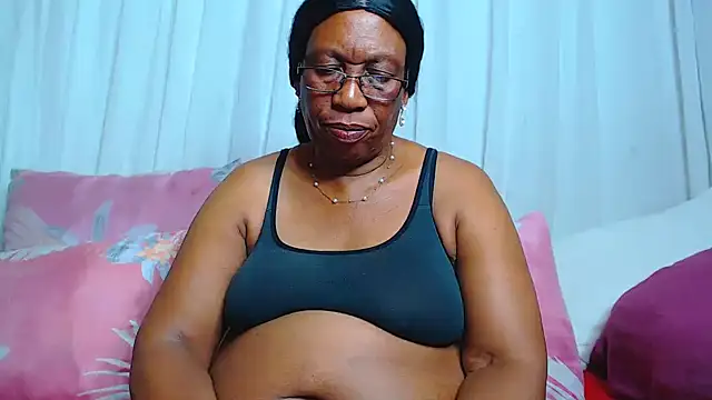 Freakyassnwildx webcam