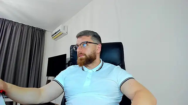 Findom_guy webcam