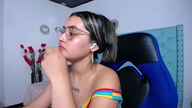 kathe-mills235 webcam