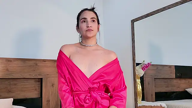 xxx cam chat LucyHanks