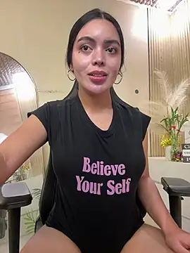 TS-SimplyTheBest live sex cam