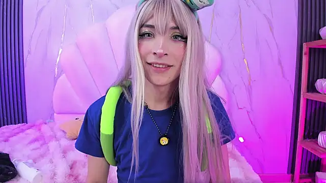 AliiceWonderland_ webcam