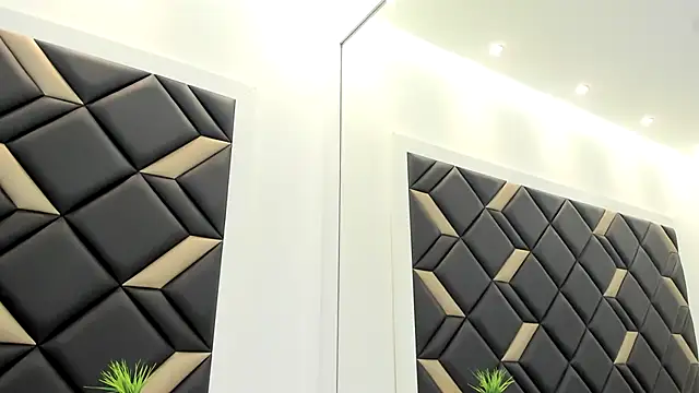 GeraldineSandoval webcam