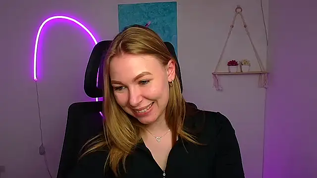 dana_flowers - Dana_flowers's free webcam - UK Sex Cams