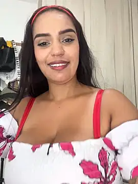 Sara-77 webcam