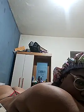 morenalinda15 webcam