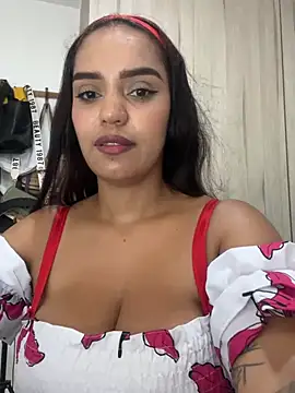 Sara-77 webcam