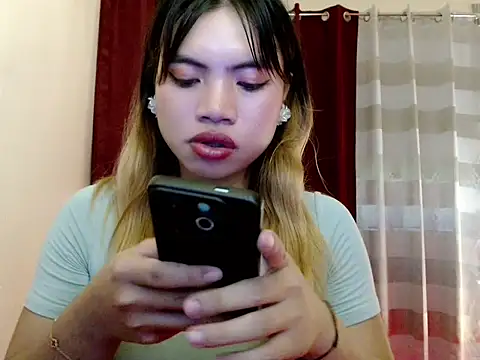 lover_girl143 webcam