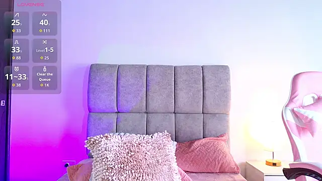 melanie_hills webcam