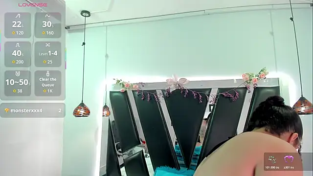 antonelllepiercee webcam