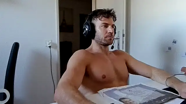 alpha-hunk webcam