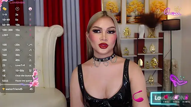 PrettyCockAthena webcam