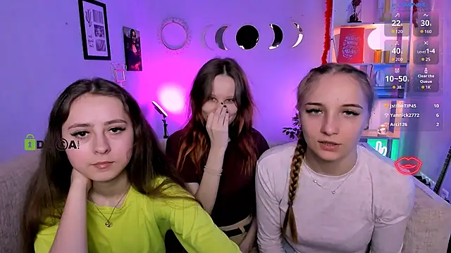 rebecca_smile webcam