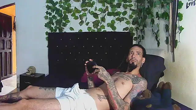 caribbeanlover1 webcam