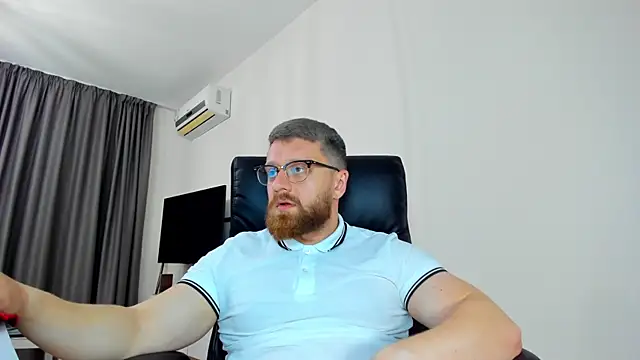 Findom_guy webcam