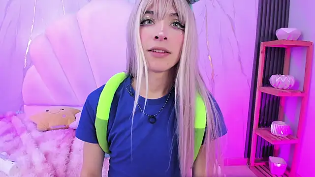 AliiceWonderland_ webcam