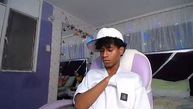 Santy_bigcock_01 webcam