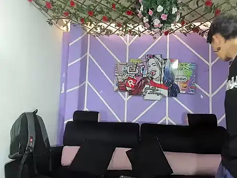 heyy_noah11 Live Webcam on Stripchat