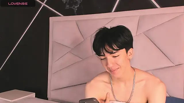 aerumchae - AerumChae's free webcam - UK Sex Cams