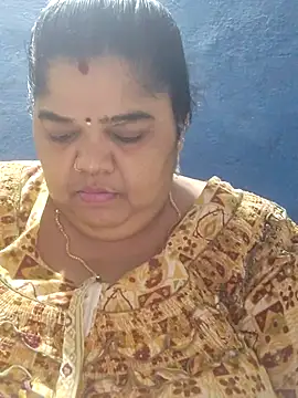 tamilthanushri webcam