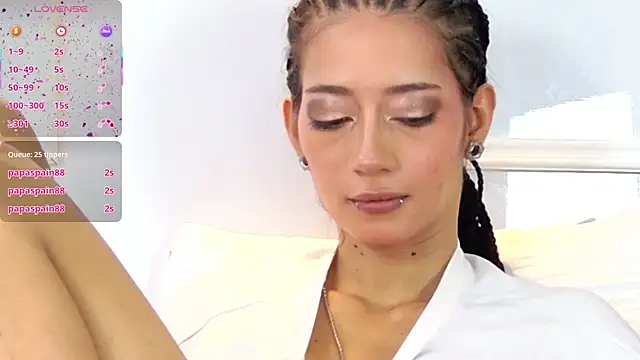 zorravioletta1 - Zorravioletta1's free webcam - UK Sex Cams