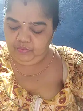 tamilthanushri webcam