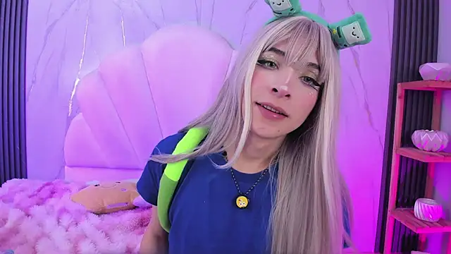 AliiceWonderland_ webcam