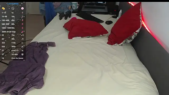 BigBootyAlice webcam