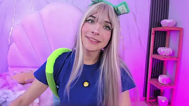 AliiceWonderland_ webcam