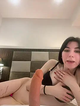 nattasss (F young) - Lick boobs and play with them + surprise