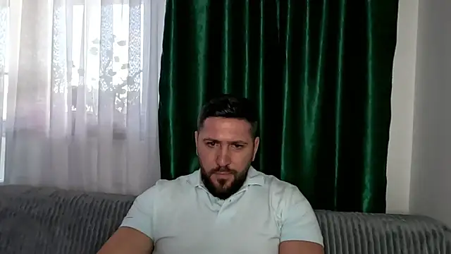 Gold_Alpha_Boy webcam