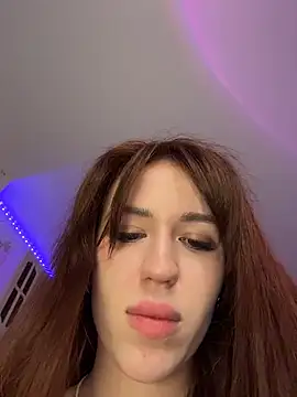 Vse_crazy Stripchat cam model