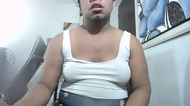 tsbigcock10incock webcam