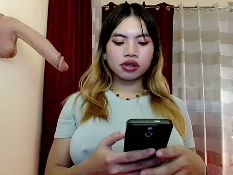 lover_girl143 webcam