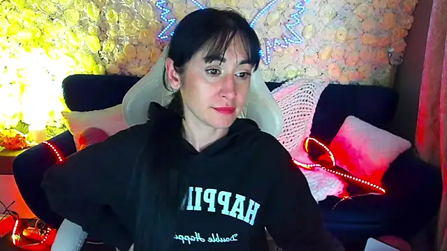 CarolinaaFoxyyy webcam