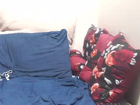 SweetPinkCantCakeZA webcam