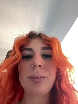 devilinhereyes webcam