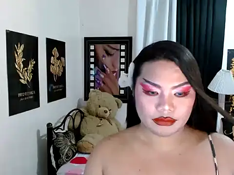 TSbrianaHugeCock webcam